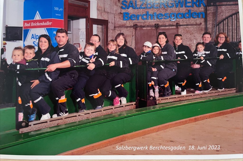 Vor der Einfahrt in das Bergwerk